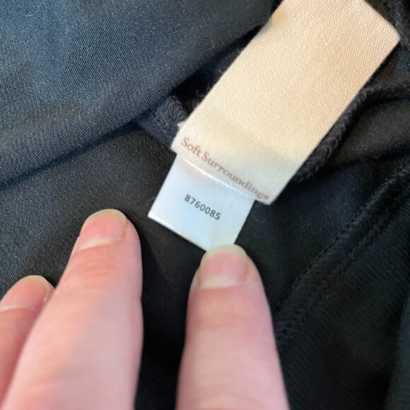 Soft Surroundings Madeline Tunic Top, Black, Size Large - Picture 10 of 12